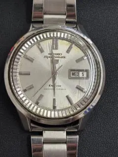 Item thumbnail for item 40bb4a4f-c223-480f-b1df-18f6fed0e7cb