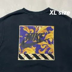 Nike 人気グラフィックプリント スウェット トレーナー ブラック サイズXL