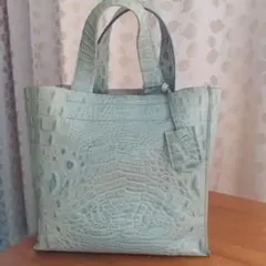 ライトブルー クロコダイル風 ハンドバッグ