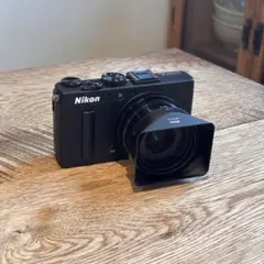 Nikon COOLPIX A フード付きのサムネイル