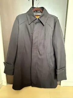 黒カラーコート