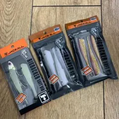 Item thumbnail for item 2d707b08-4f2f-4e8e-8cdd-28a04074c476