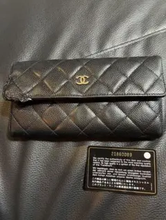 お値下げ不可難ありCHANEL キャビアスキン 長財布 ブラックのサムネイル