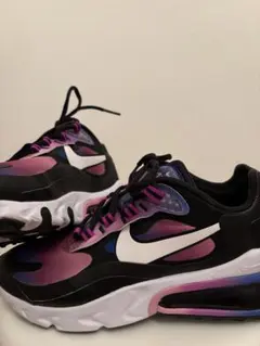 NIKE AIR MAX270REACT 