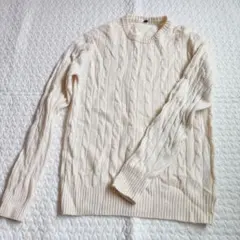 アイボリー ケーブルニットセーター Mサイズ