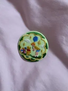 ディズニー刺繍缶バッチプーさん
