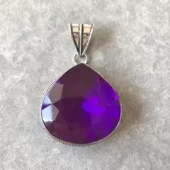 天然石アメジスト のペンダントトップ