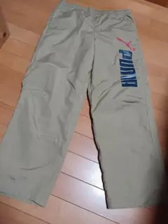 PUMA ズボン　カーゴパンツ　暖パン　スポーツウェア　ベージュ　160cm
