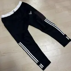 Item thumbnail for item 05d78c8a-c26c-4d32-924f-8e99d51ec5a2