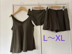 ユニクロ　水陸両用　ショートパンツ、他3点のサムネイル