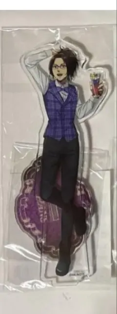 進撃の巨人　ハンジ　アクリルスタンド　HUB