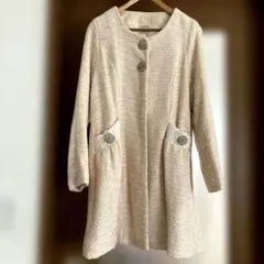 tocco closet 膝丈コート　ツイード　ビジューボタン　サーモンピンクのサムネイル