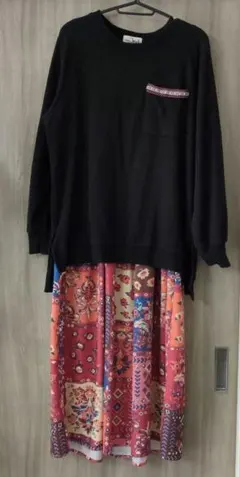 チチカカ スカート付きトレーナー