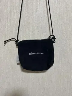 サコッシュ ショルダーバッグ
