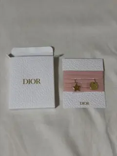 DIOR ディオール ノベルティ　ブレスレット　紐　チャームのサムネイル
