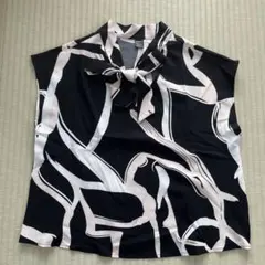 SHEIN ブラック ホワイト ピンク　ボウタイブラウス S