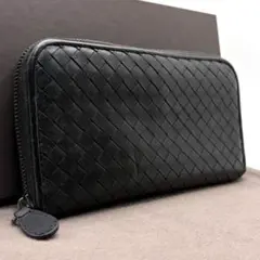 美品✨️ボッテガヴェネタ 長財布 黒 イントレチャート ラウンドジップ
