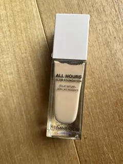 ALL HOURS GLOW FOUNDATION LC1のサムネイル