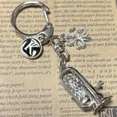 Item thumbnail for item 48078199-a11a-429a-960f-8f4eefa5ba91