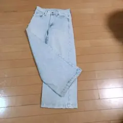 ライトブルー ストレートデニム