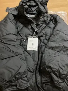 MaxMondy 黒 フード付きダウンジャケット Lサイズ
