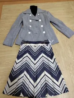 JPRESS グレーのダブルブレストジャケットとスカートセットアップ