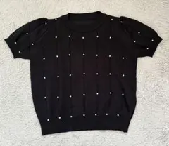 GRL グレイル　黒のパール装飾半袖ニット