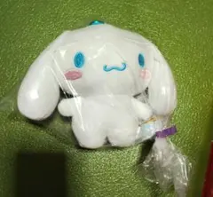 【未開封】サンリオキャラクターズ がま口ポーチ シナモンロール　カラビナ付