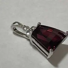 TASAKI 750 ガーネットYGメレダイヤ ペンダントトップ - メルカリ