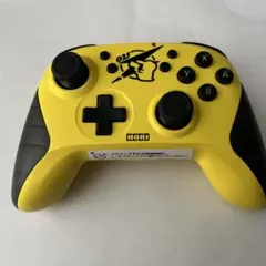 Nintendo Switchイエロー コントローラー ピカチュウ