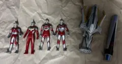 d*3様 ウルトラマン変身アイテム、フィギュア4体
