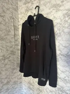 アダムスジャグラー パーカー