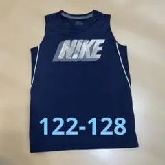 NIKE ノースリーブ　タンクトップ　xs 122-128cm