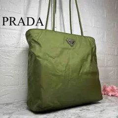 【プラダ✨トートバッグ】三角ロゴプレート❤︎カーキA4サイズ/シルバー金具ナイロン