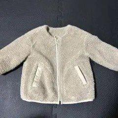 ボア素材 ベージュ色 ジップアップアウター
