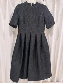 結婚式フォーマルギャザー膝下ドレス