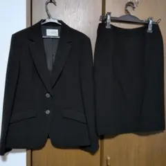 「新品未使用」ジャケット&スカート2点セット　礼服　ブラックフォーマル 13号