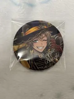 ツイステ ブレイジングジュエル ラギー 缶バッジ - メルカリ