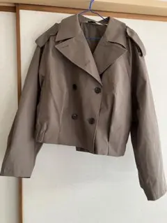 GU ジーユー　アウター　トレンチ　未使用　L