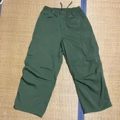 GU ジーユー　カーゴパンツ カーキ
