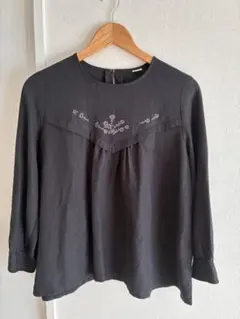 PAR ICI 刺繍ブラウス 長袖 ブラック
