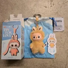 POP MART PIN FOR LOVE ラブブ　イニシャル　(S)