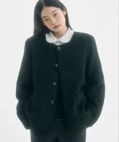 2025年最新】FEKETE ノーカラージャケットの人気アイテム - メルカリ