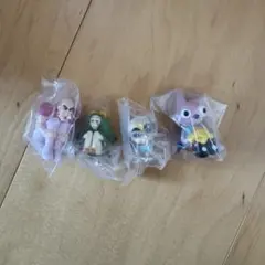 クレヨンしんちゃん　カプセルトイ フィギュアセット 4体