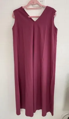 未使用⭐︎美品⭐︎パープル ⭐︎マキシワンピースのサムネイル