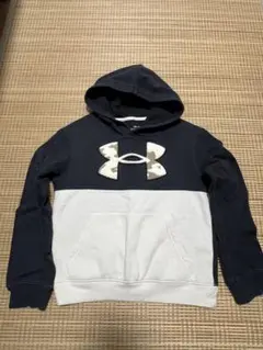 Under Armour ColdGear フード付きトレーナー YSM 130