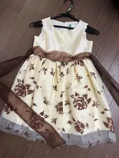 《キャサリンコテージ》フォーマルドレス 130発表会　クリーニング済み！