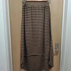 ボーダー柄フレアテールスカート ベージュ☓ブラック Мサイズ