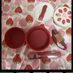 アフタヌーンティー　お弁当セット　いちご柄のサムネイル