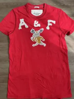 【美品】Abercrombie & Fitch レッドTシャツ Sサイズ